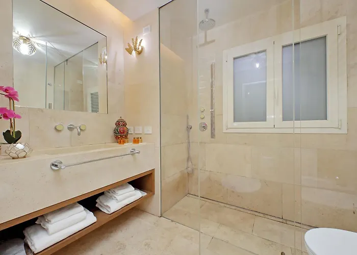 Luxury Domus 2
